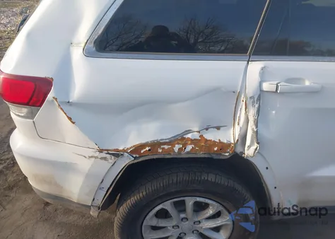 2021 Jeep Grand Cherokee Laredo E 4X4 from USA, damaged, VIN 1C4RJFAG0MC699279